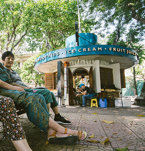 Hệ thống cửa hàng
